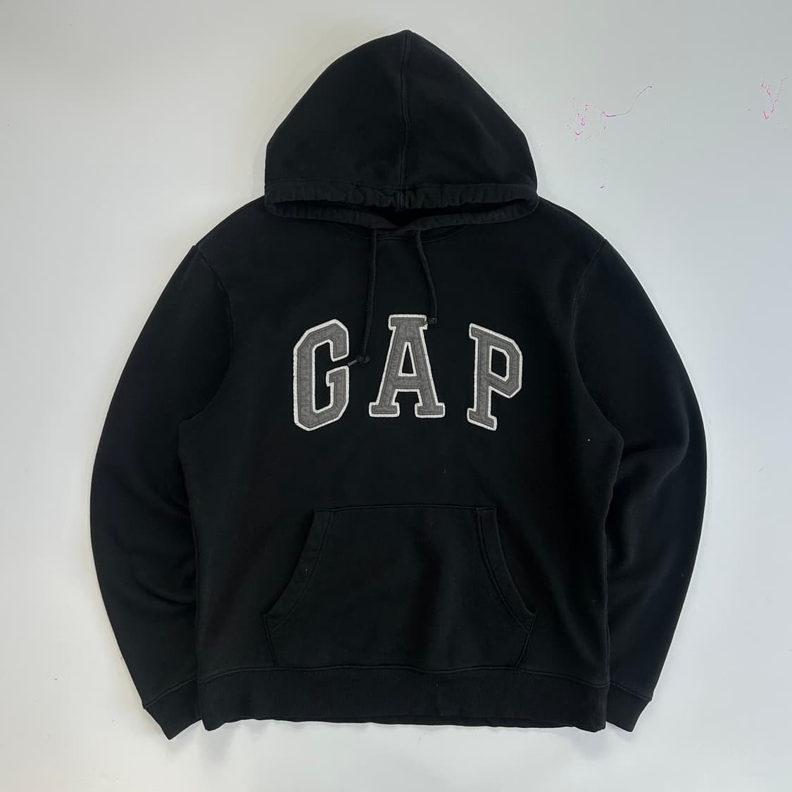 Gap 갭 그레이 로고 블랙 후드티 상품이미지3