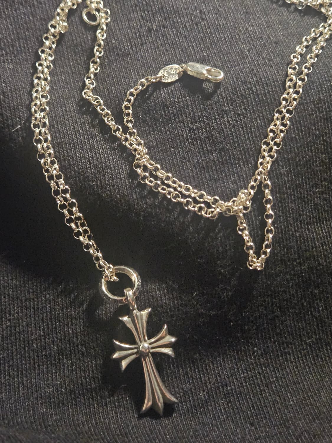 Silver cross necklace 상품이미지1