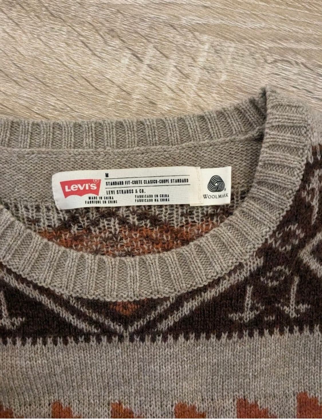 리바이스 나바호 니트 판매합니다 상품이미지3