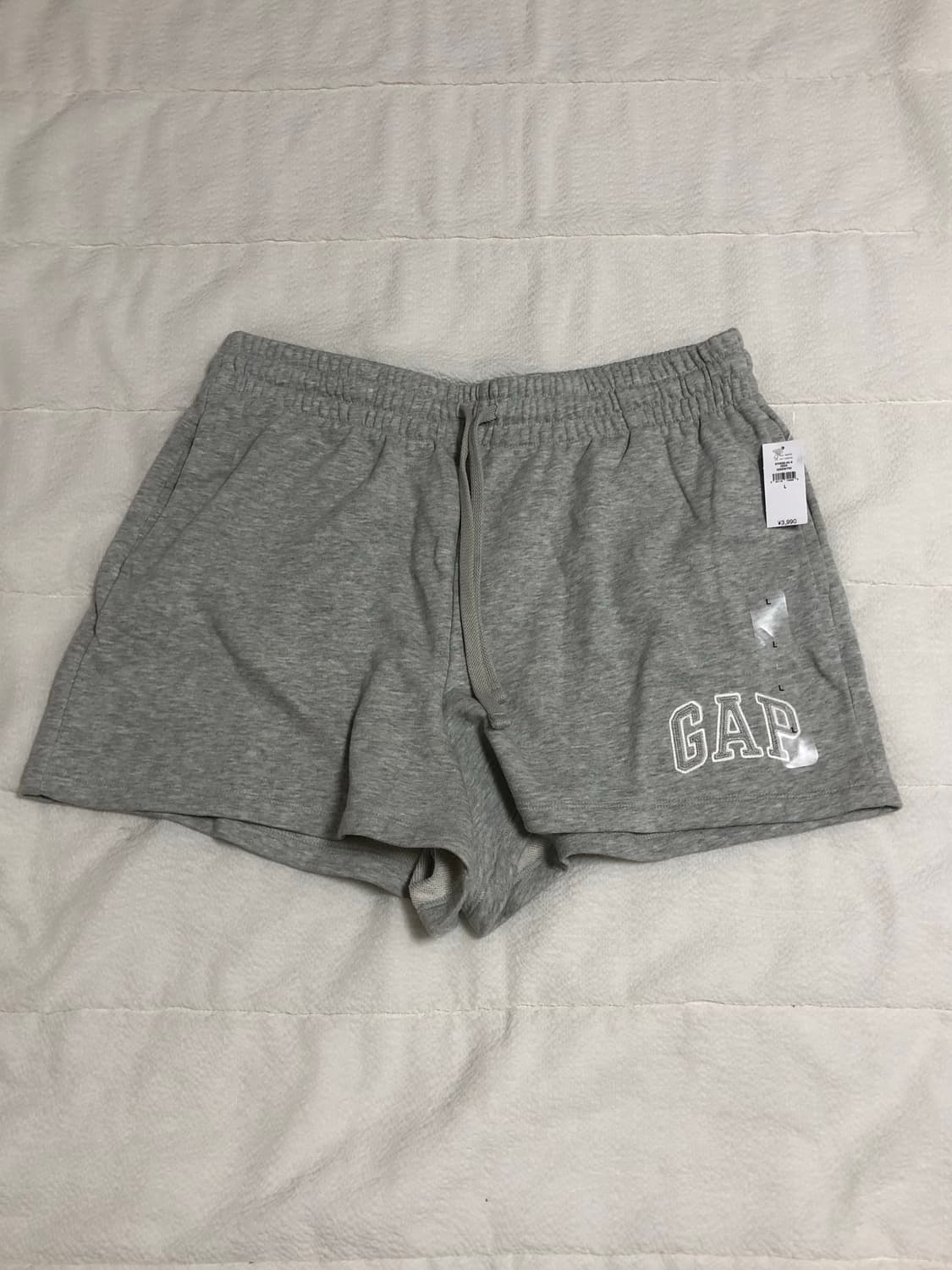 [새상품] Gap 트레이닝 숏팬츠 상품이미지1