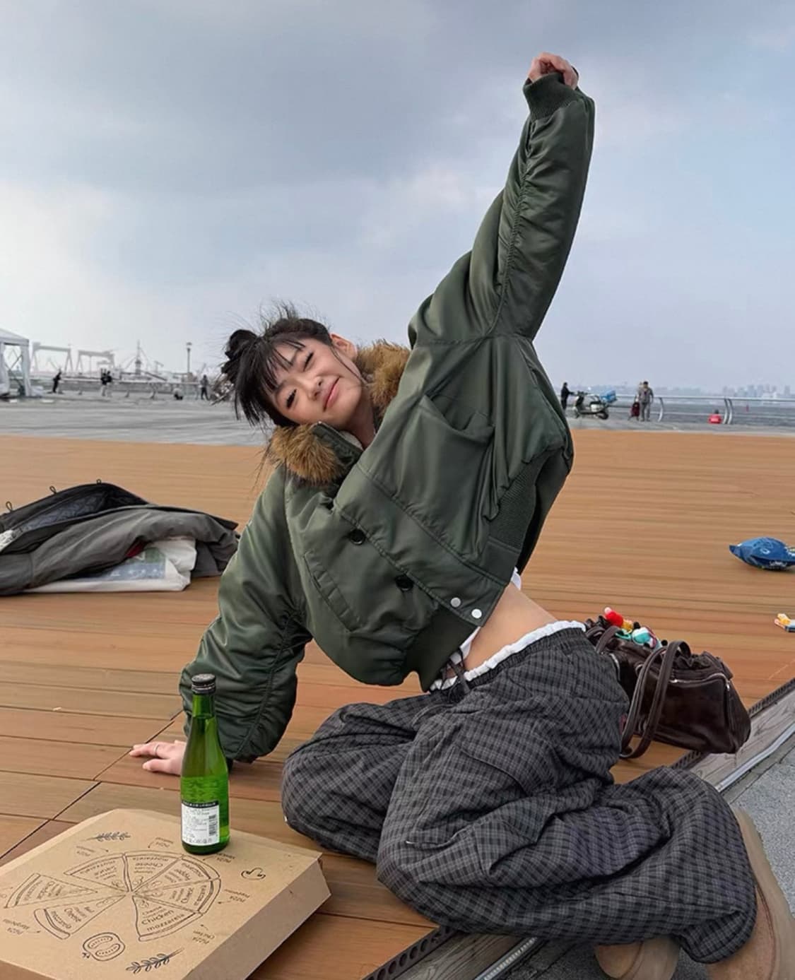 아사키프레자키 퍼 자켓 ma1 봄버 그린 항공점퍼 그린 새상품 상품이미지2