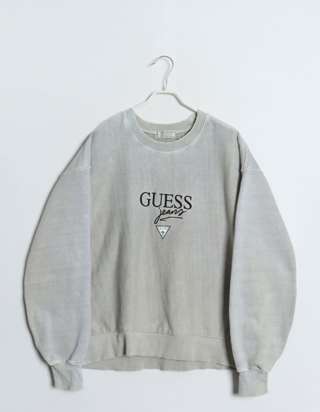 GUESS 빈티지룩 스웨트 상품이미지1