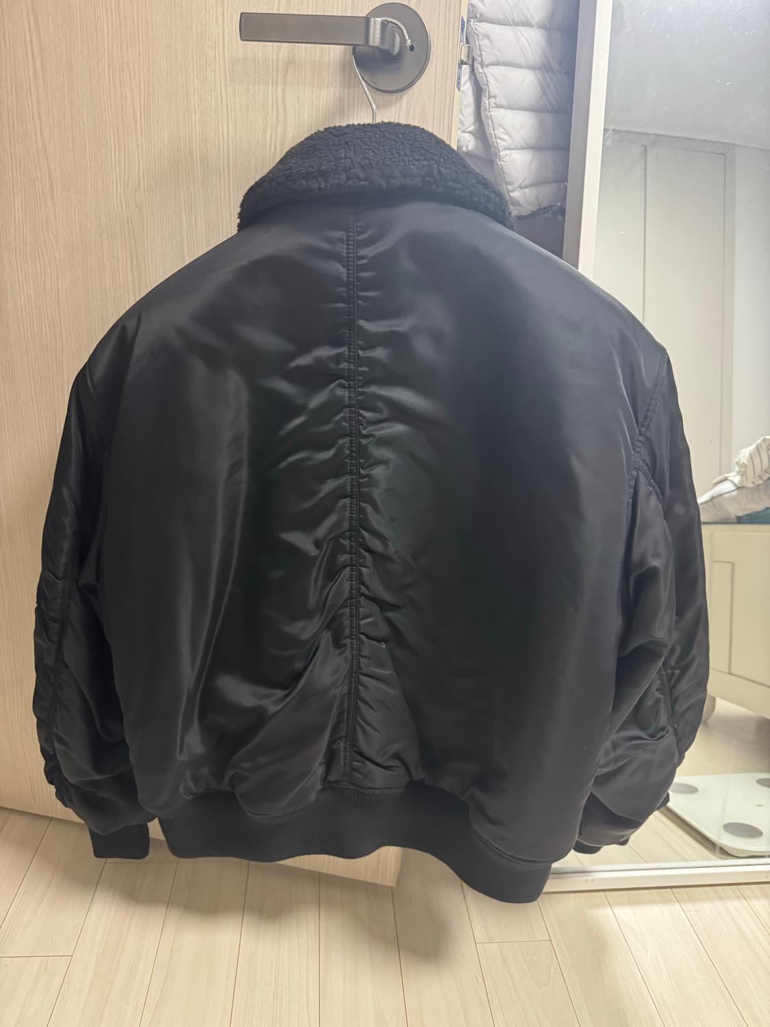 쿠어 CWU 리버서블 플라이트 봄버 V.2 (블랙) 상품이미지3