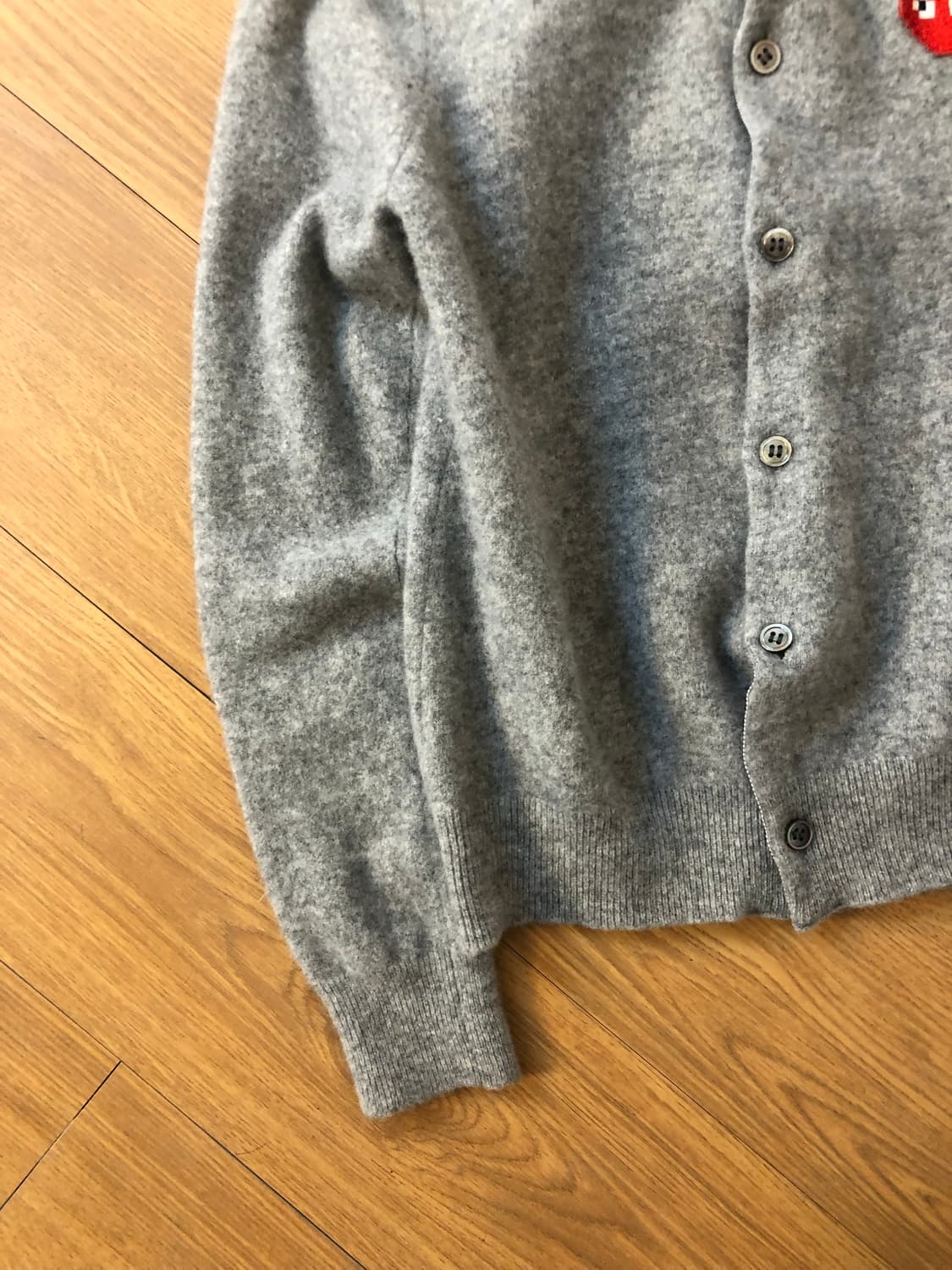 꼼데가르송 x 인베이더 가디건 상품이미지8