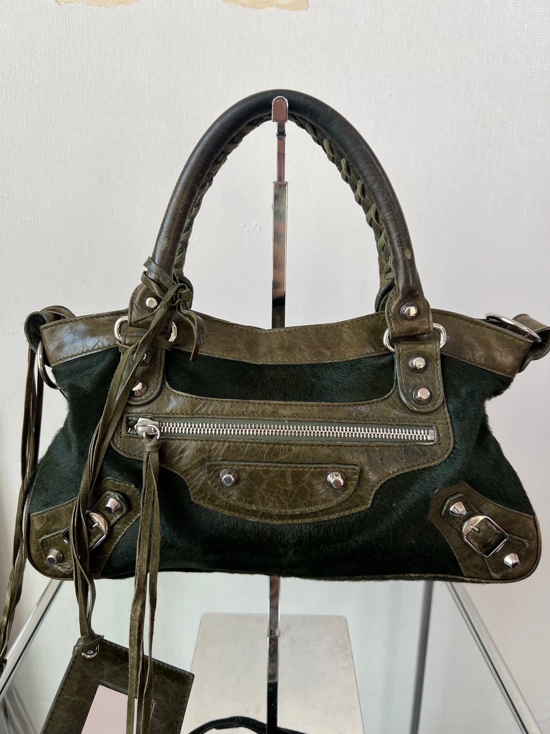 발렌시아가 모터백 포니헤어 상품이미지5