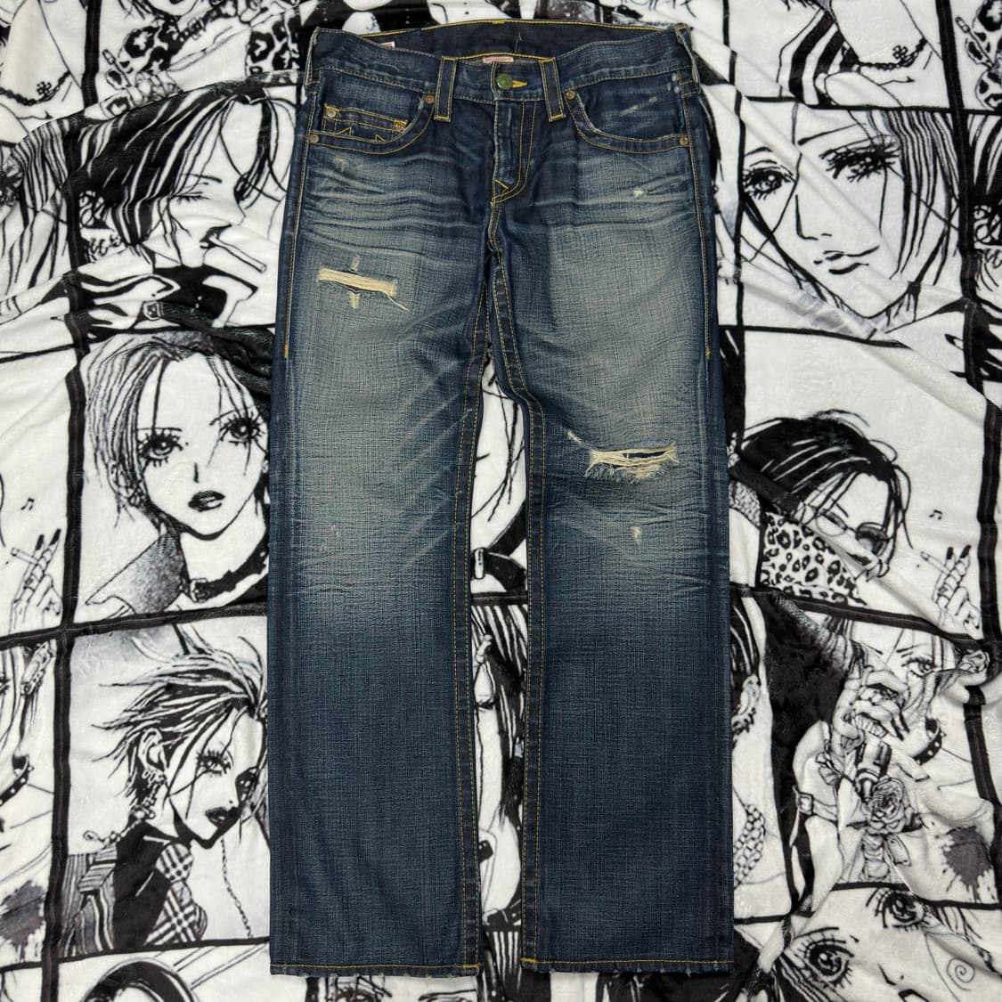 트루진 트루릴리전 스컬로고 새깅 데님팬츠 상품이미지4