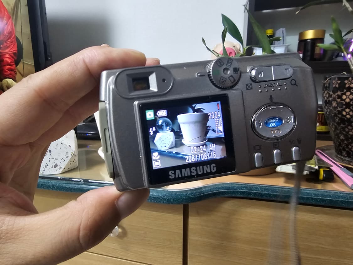 삼성케녹스d401 디지털카메라 레트로카메라 400만화소 상품이미지3