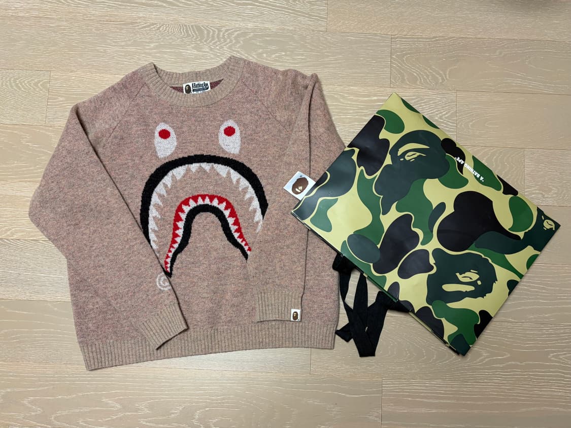 [ 베이프 ] 샤크 헤드인타르시아 스웨터 (샤크니트) 상품이미지3