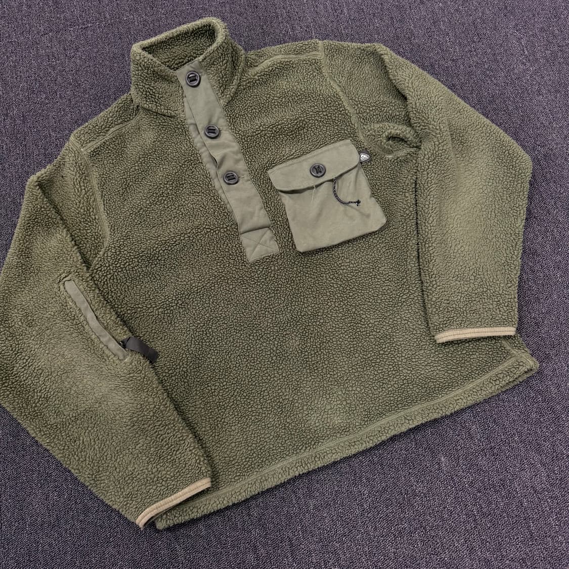 나이키ACG 00s 플리스 테크 하프 집업  상품이미지3