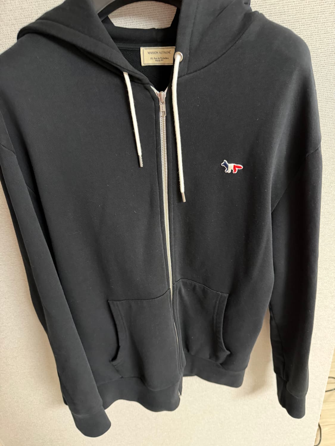 메종키츠네 후드집업 블랙 상품이미지1