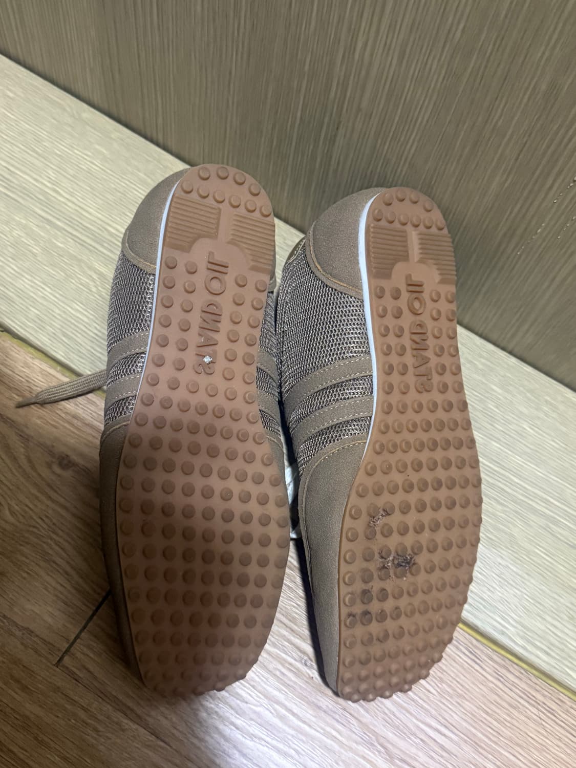 스탠드오일 머로우 스퀘어 스니커즈 브라운 상품이미지9