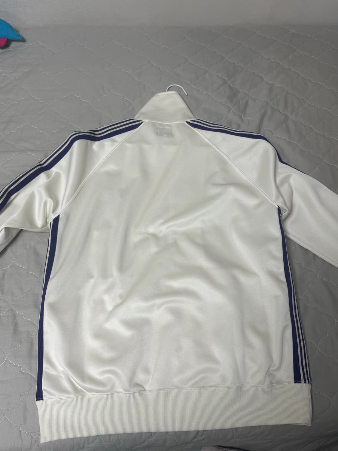 니들스 트랙 자켓 아이스 화이트 상품이미지2