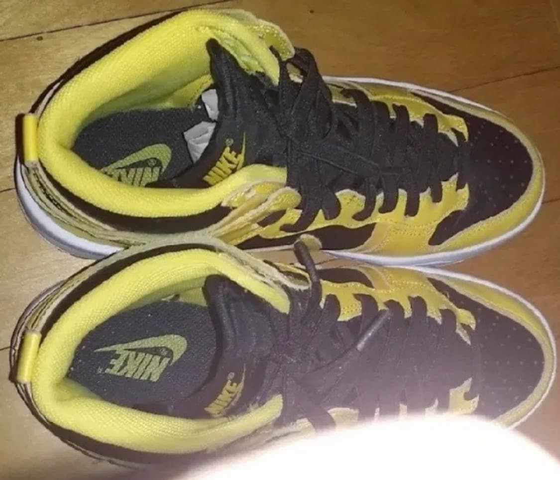 나이키 덩크 하이 업 블랙 엔 바시티 메이즈 2401 상품이미지3