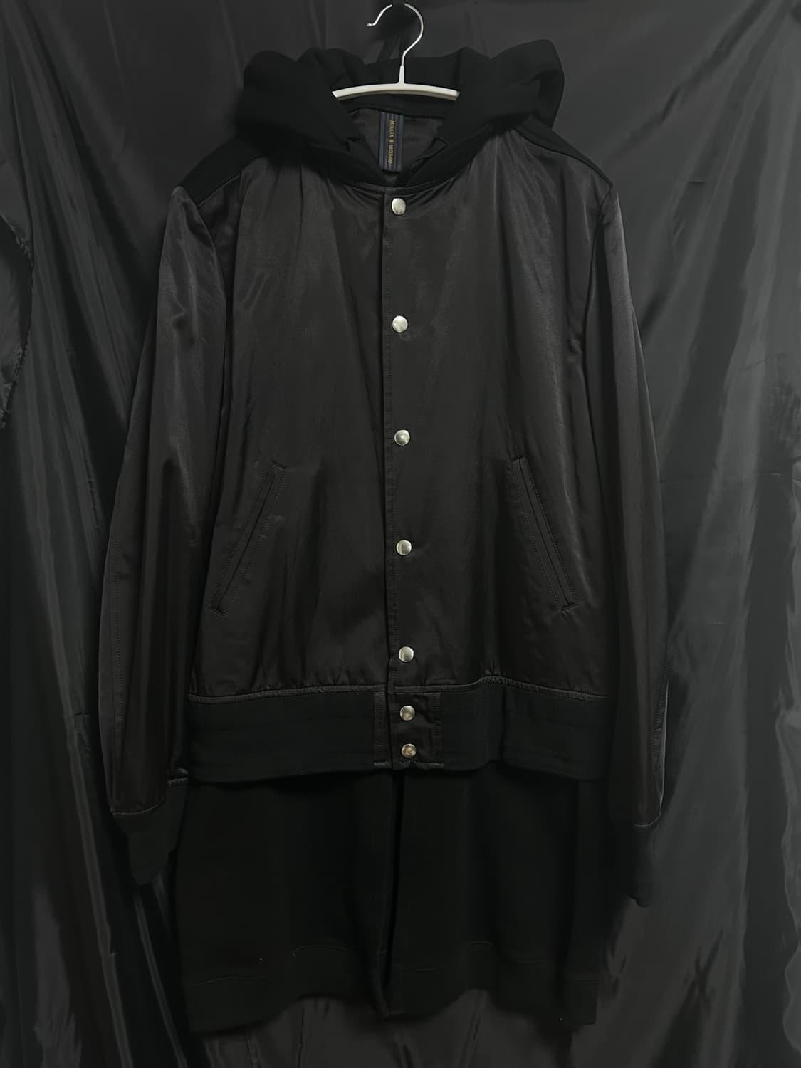 미하라야스히로 레이어드 후디 바시티 자켓 상품이미지6