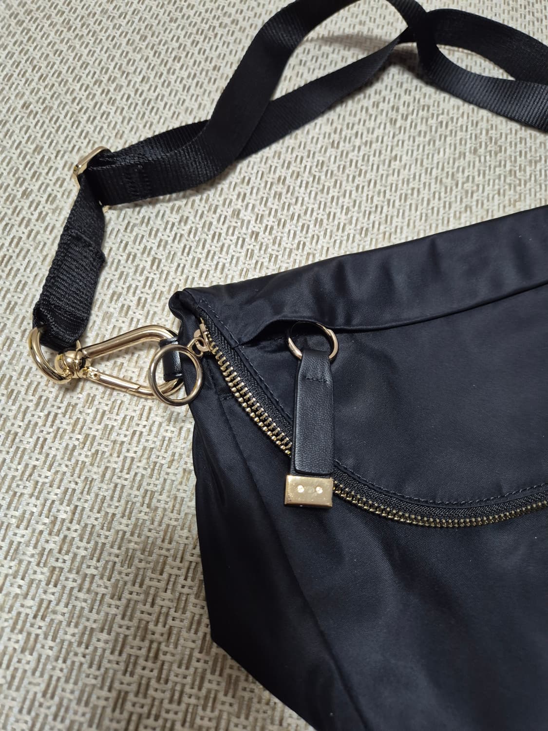 룰루레몬 올 나이트 페스티벌 가방  5L 크로스가방 힙색 상품이미지7