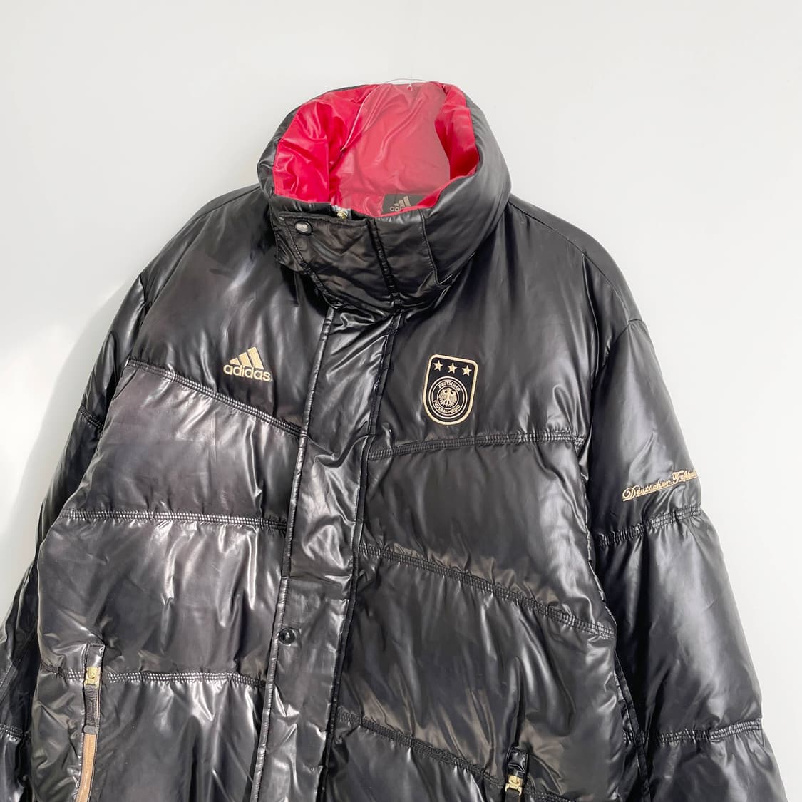 D2 아디다스 올드스쿨 독일 유광패딩점퍼 110사이즈 상품이미지2