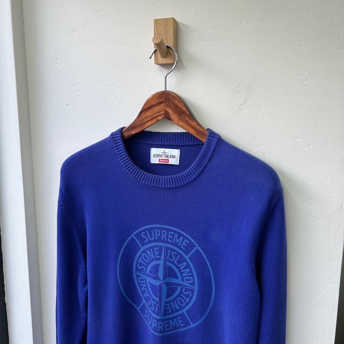 15741 - 스톤아일랜드 X 슈프림 리플렉티브 콤퍼스 니트 상품이미지1
