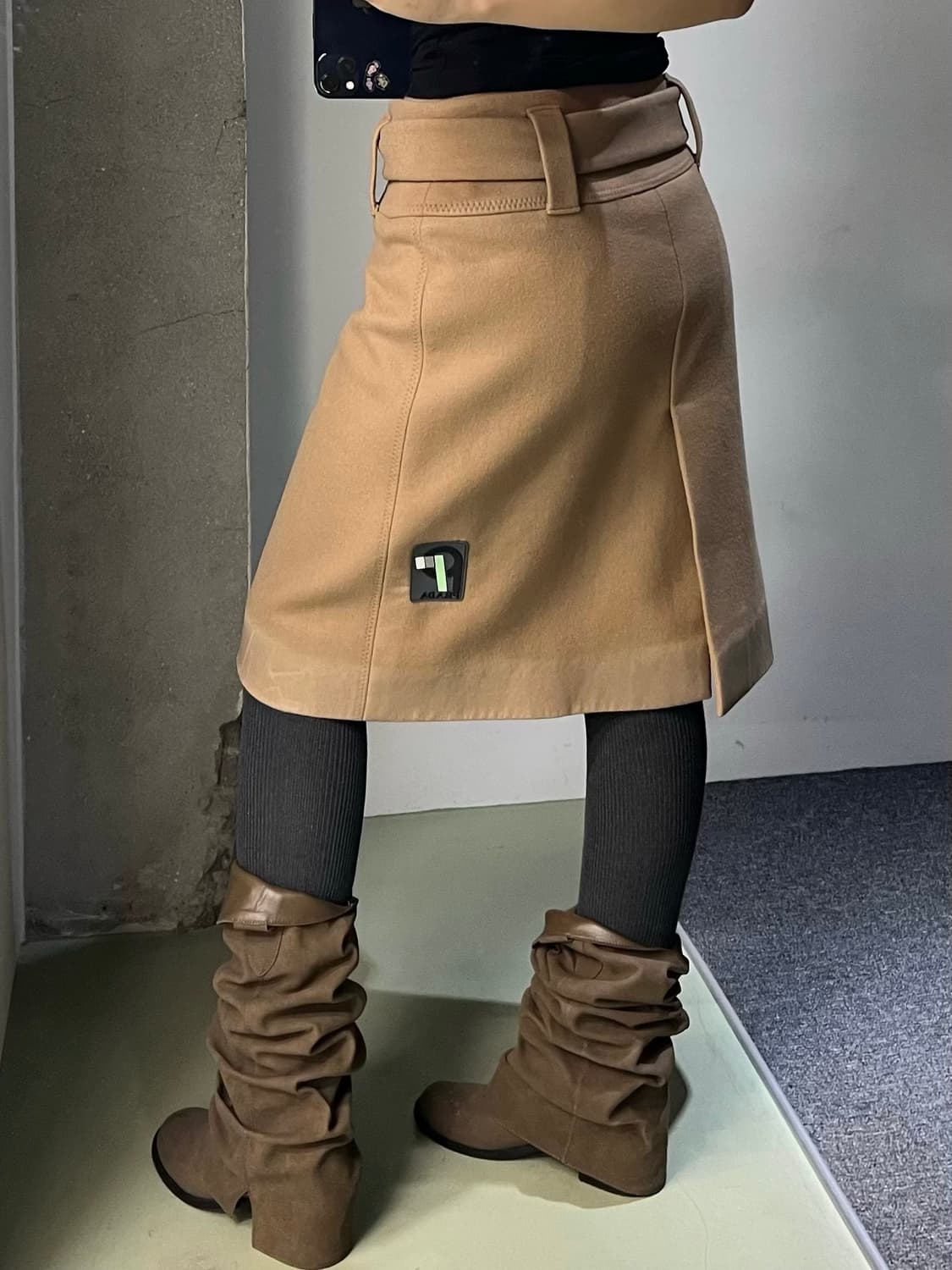 프라다 18f/w 레디 투 웨어 컬렉션 스커트 상품이미지3