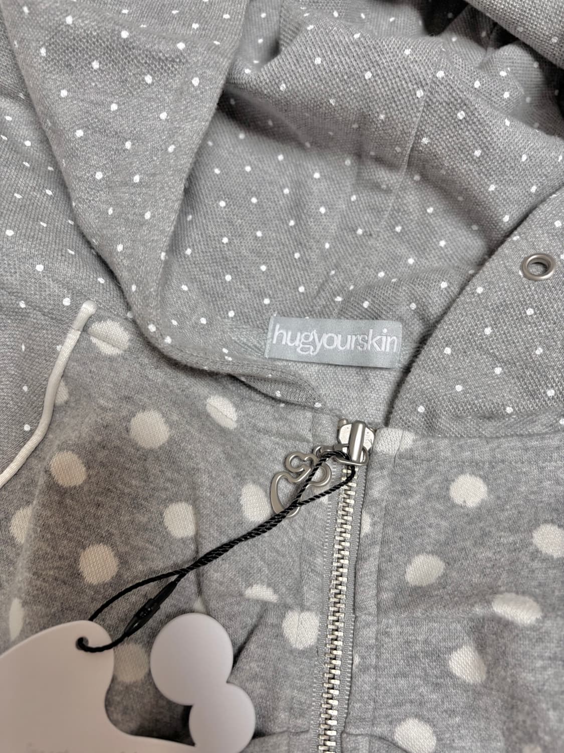 (새상품)허그유어스킨 도트 빅 포켓 후드집업 그레이 상품이미지8