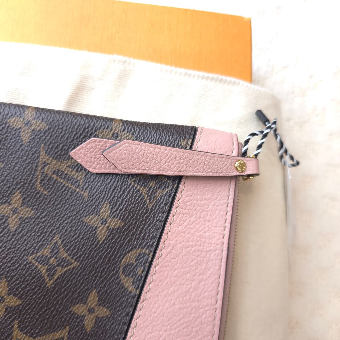[정품/중고] 루이비통 모노그램 데일리 파우치 상품이미지7