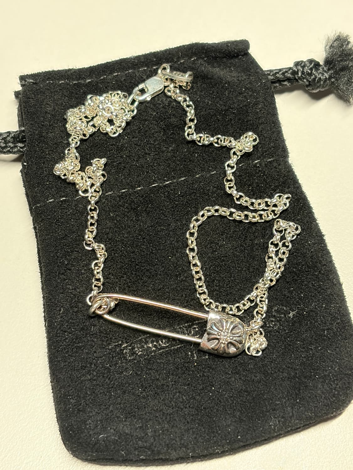 크롬하츠 세이프티핀 일체형 목걸이 1p 다이아 18인치 상품이미지1