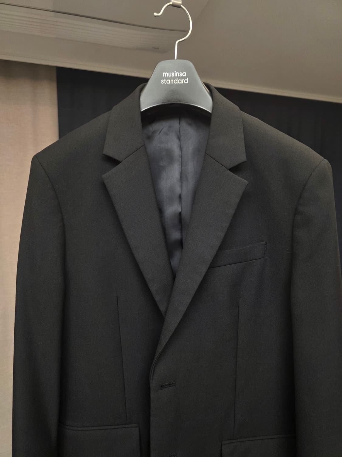 무신사스탠다드 / 울 블렌드 릴렉스드 베이식 블레이저 [블랙] / XL 상품이미지2