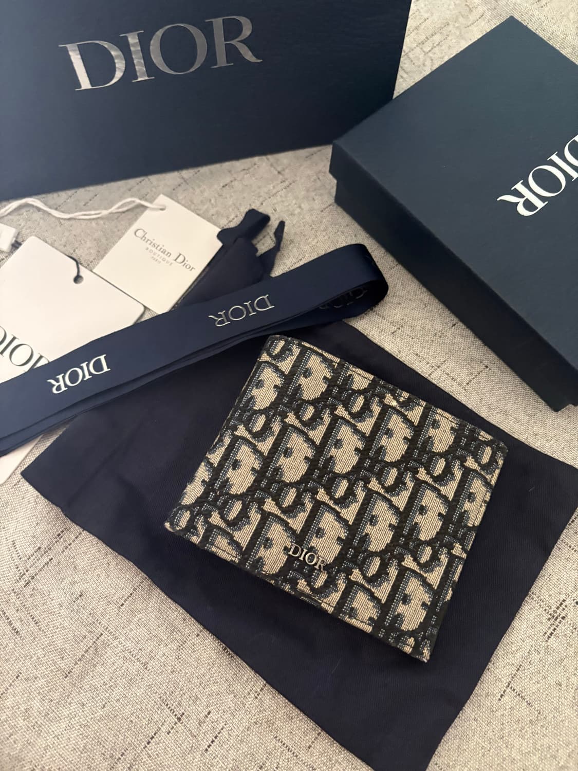 [새상품급]디올 오블리크 반지갑 상품이미지1