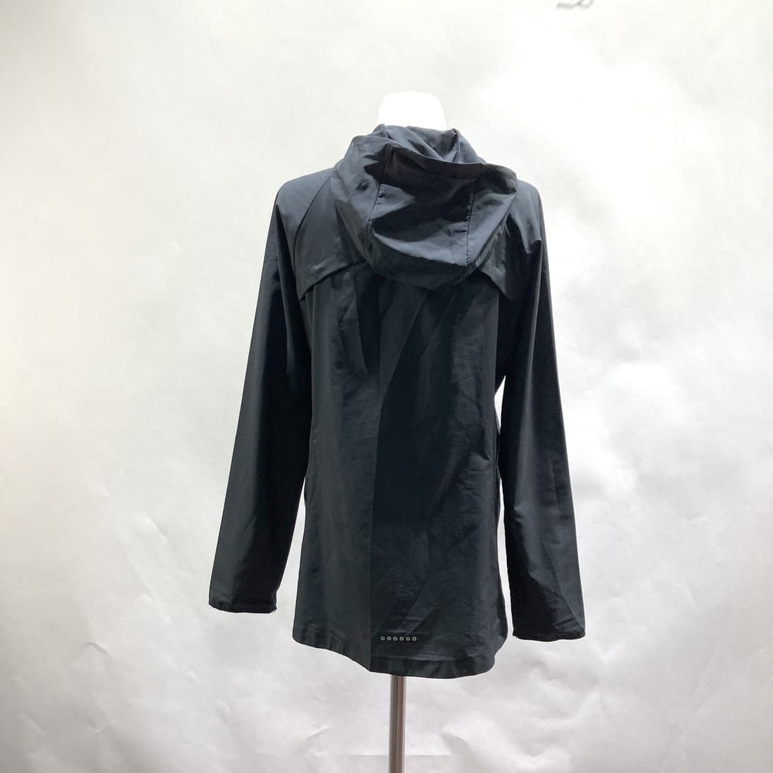 나이키 우먼 러닝에센셜후드자켓 85  상품이미지3