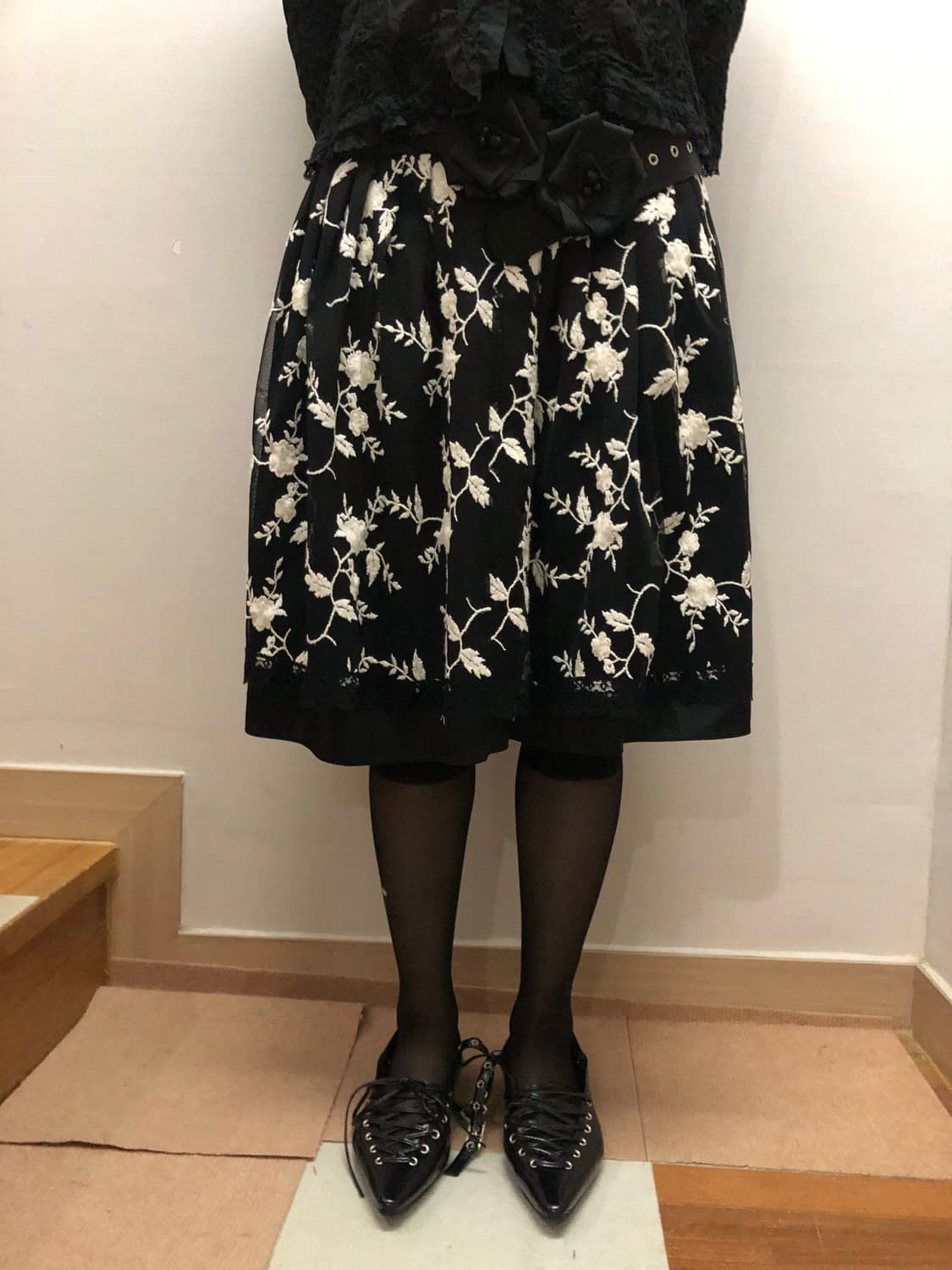 빈티지 네이비 플라워 미디 스커트 상품이미지7