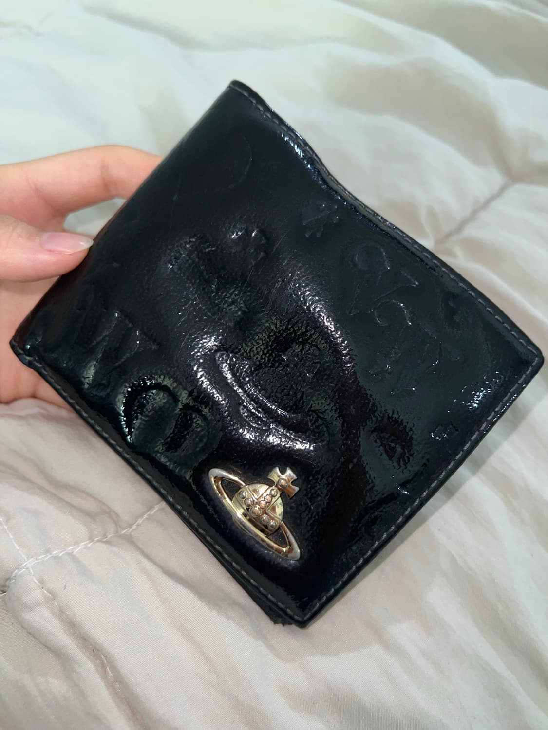 비비안 웨스트우드 음각 반지갑 빈티지 상품이미지1