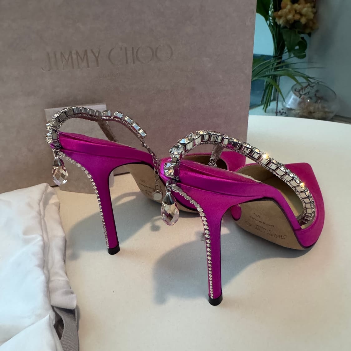 Jimmy Choo 지미추 크리스탈 핑크 여성 구두 한정판 상품이미지3