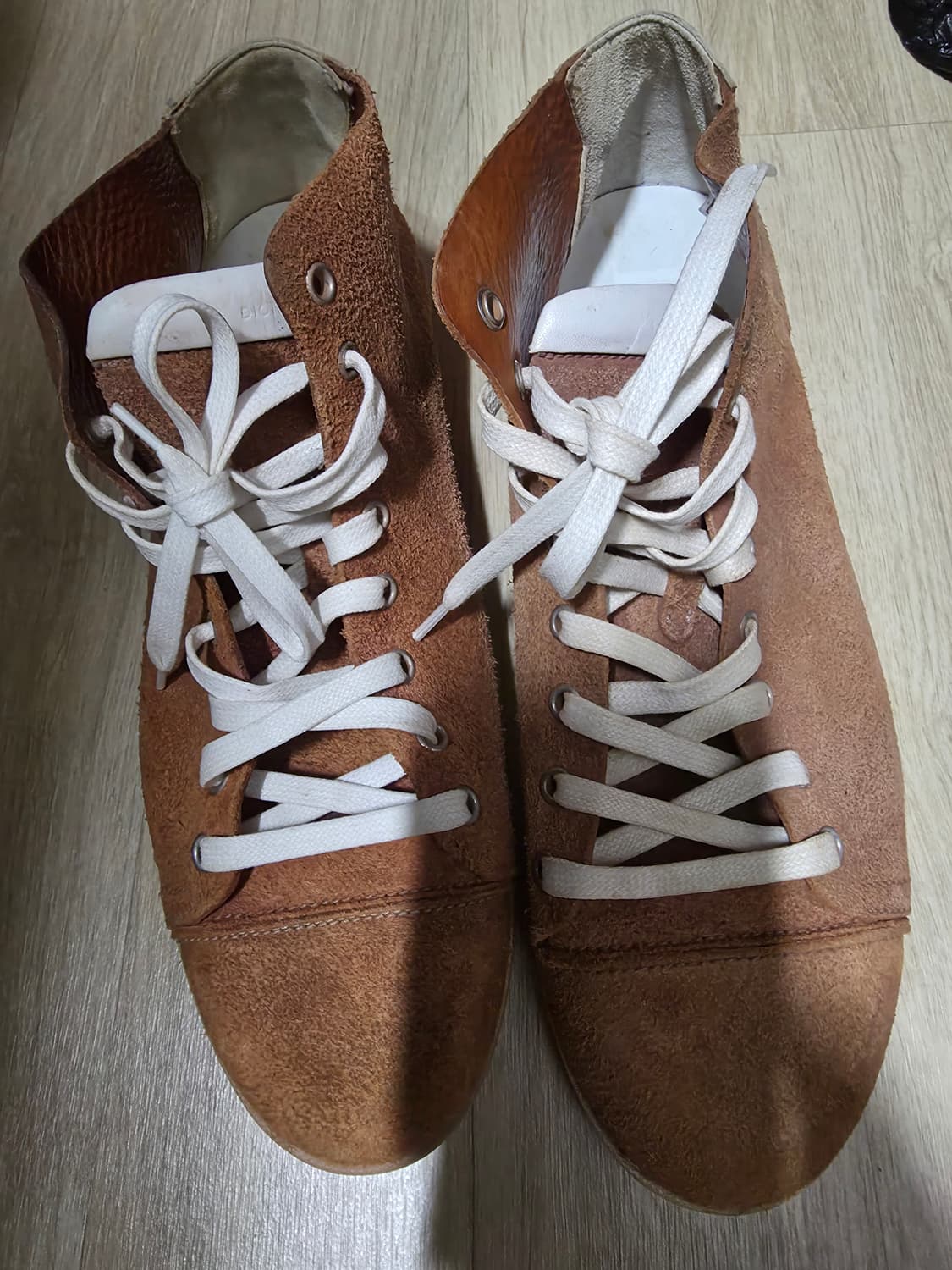 디올가죽스니커즈 41.5/270 상품이미지1