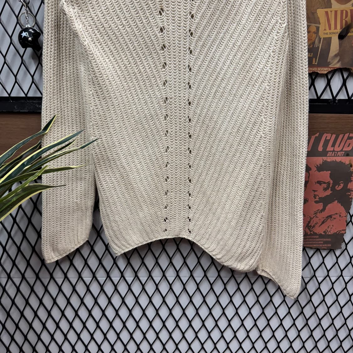 00s 엠포리오 아르마니 니트 브이넥 카라 썸머 니트 아이보리 상품이미지4