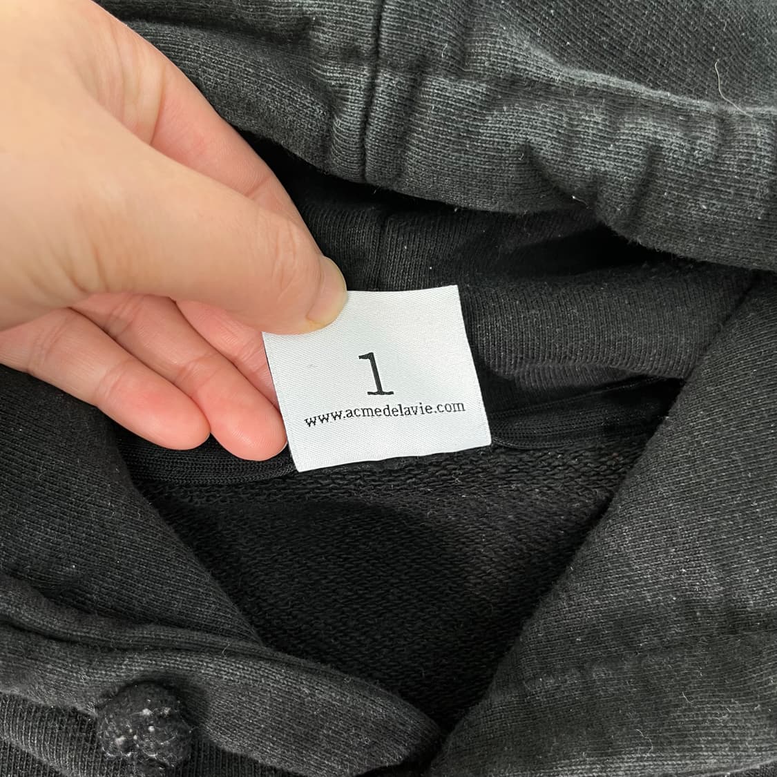 100 아크메드라비 후드티 상품이미지5