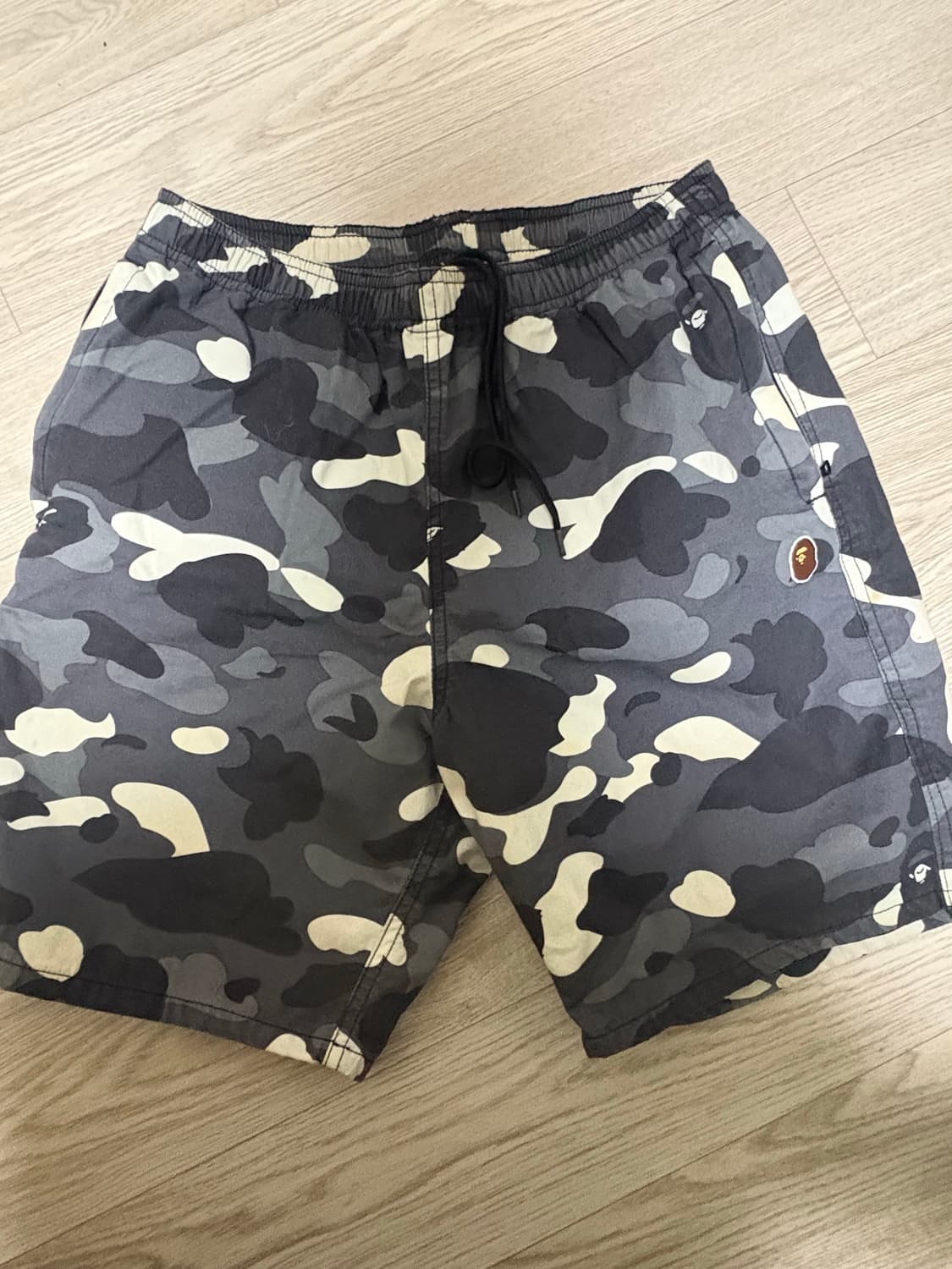 베이프 반바지 상품이미지1