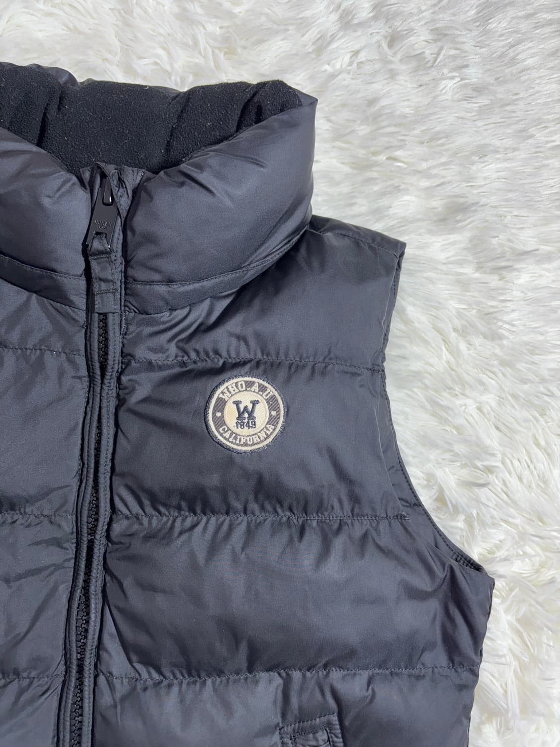 후아유 블랙 패딩조끼  상품이미지4