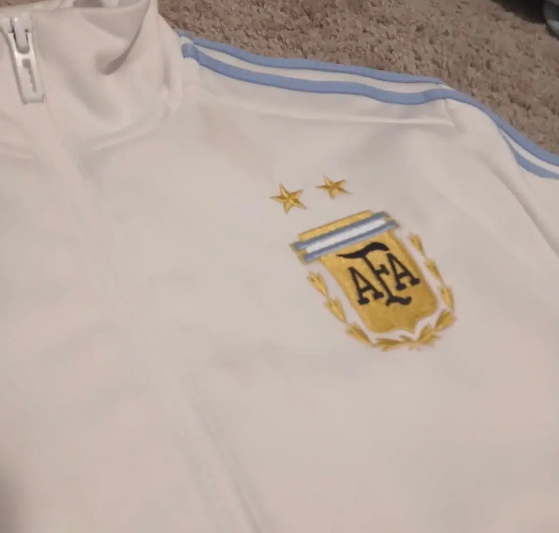 아이다스 한정판 아르헨티나 메시 트랙탑 급처 상품이미지3