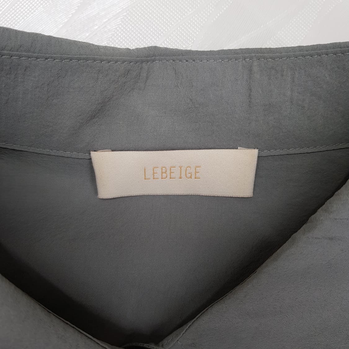 르베이지 2023 레이온 혼방 실루엣 셔츠 블라우스 97-103-165 상품이미지5