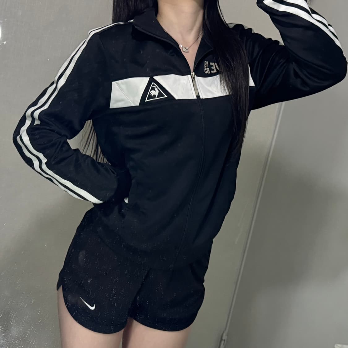 빈티지 올드스쿨 르꼬끄 영어로고 배색 져지 🖤🤍 상품이미지2