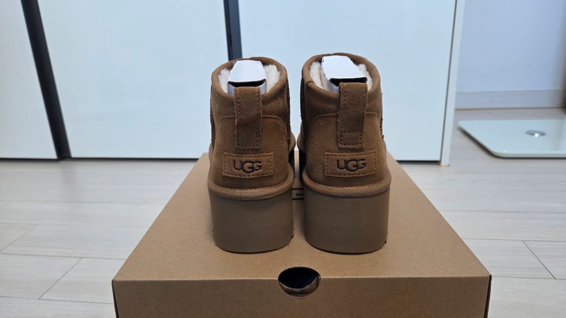 어그 클래식 부츠 체스트넛 240mm 1135092-CHE 상품이미지3