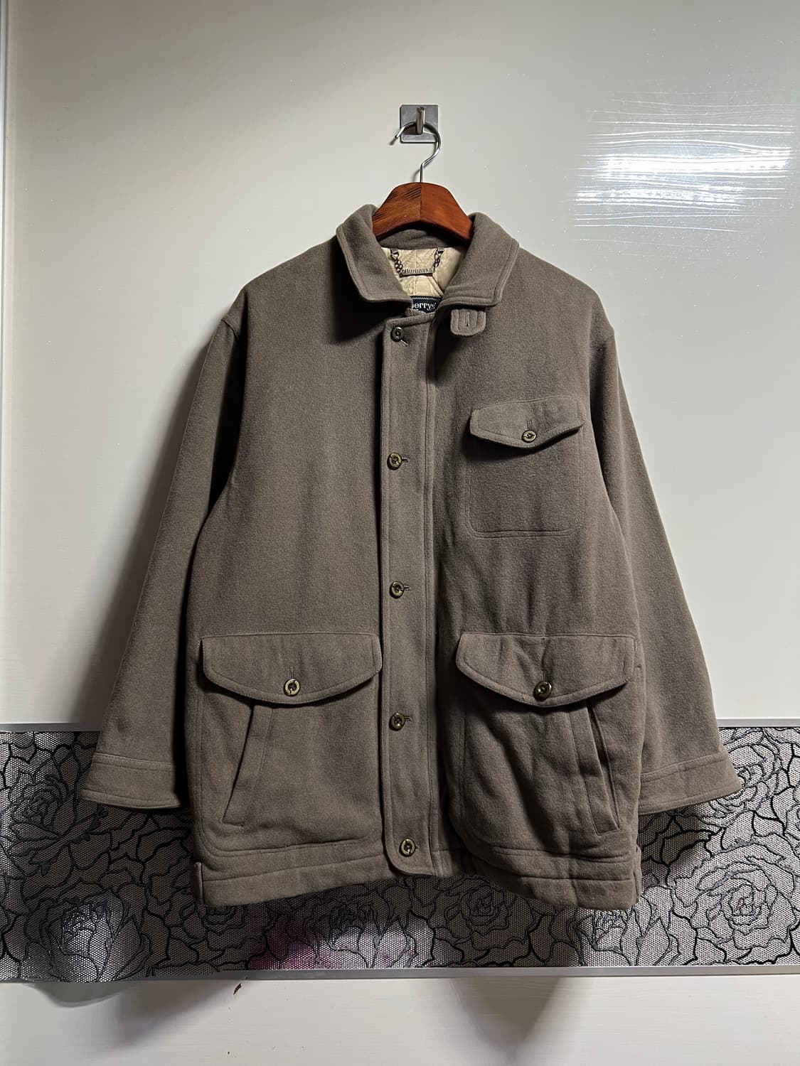 버버리 울 포켓 자켓 상품이미지1