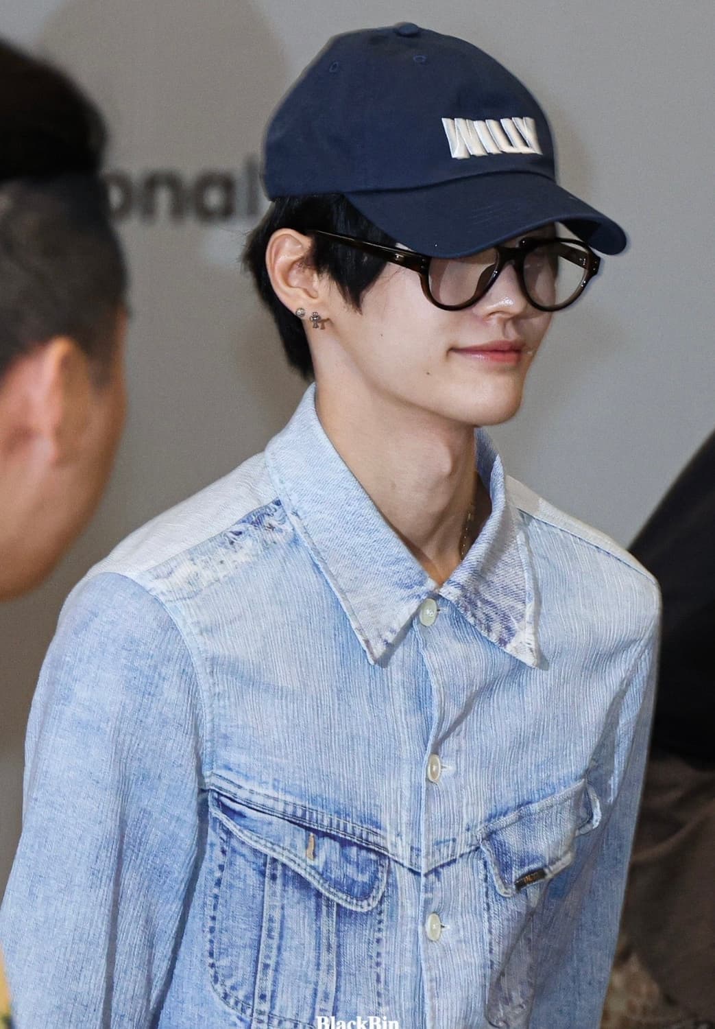 아워레가시 리버스 플리츠 디지털 프린트 데님셔츠 상품이미지2