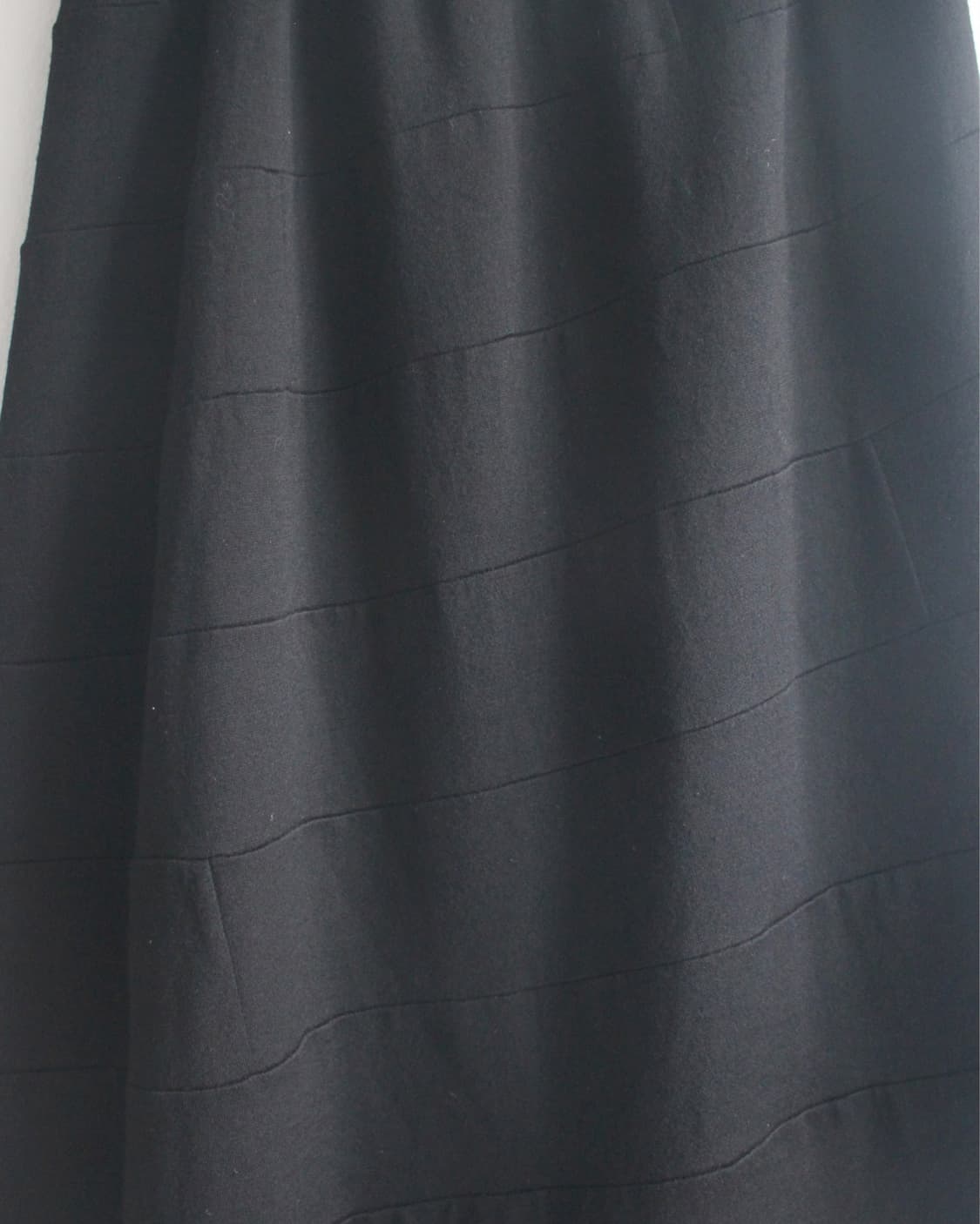issey miyake oblique cut wool skirt 상품이미지3