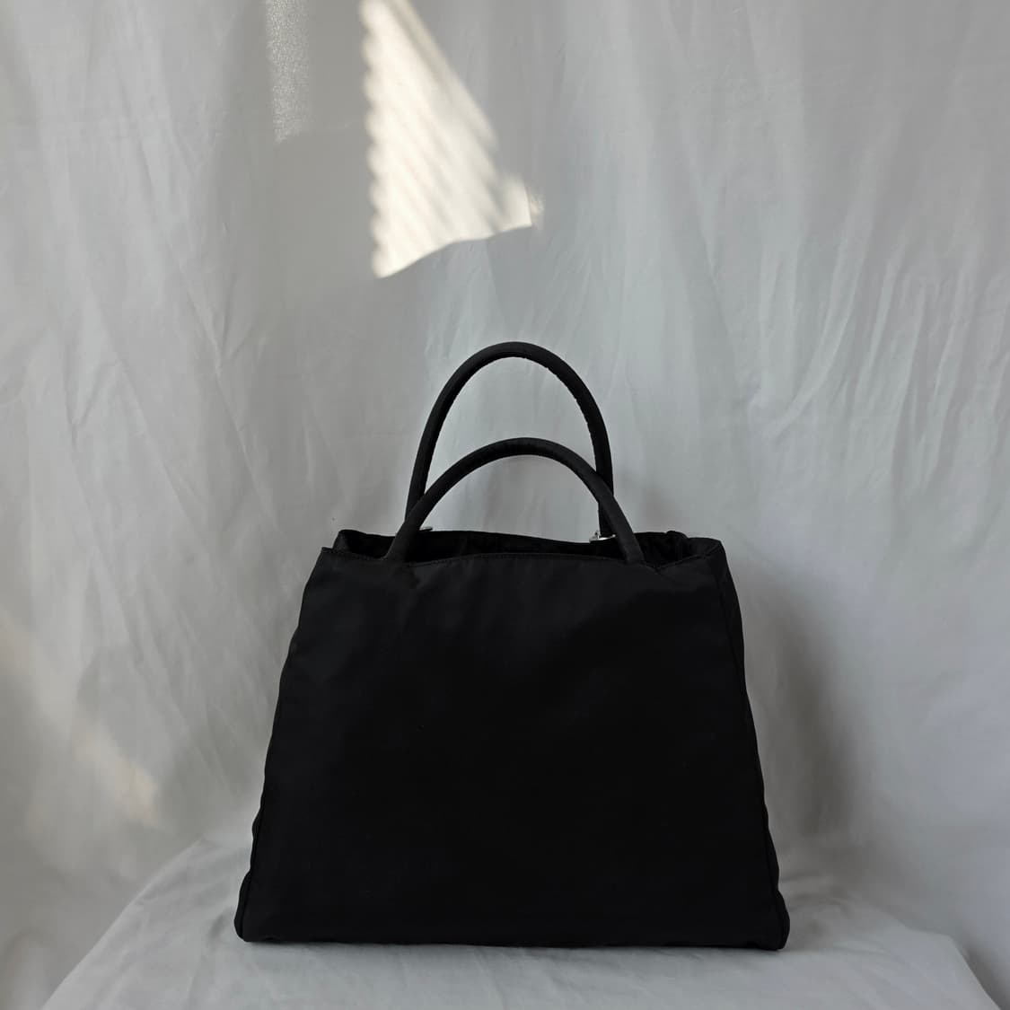 [정품 PRADA] 프라다 포코노 나일론 여성 토트백 상품이미지4