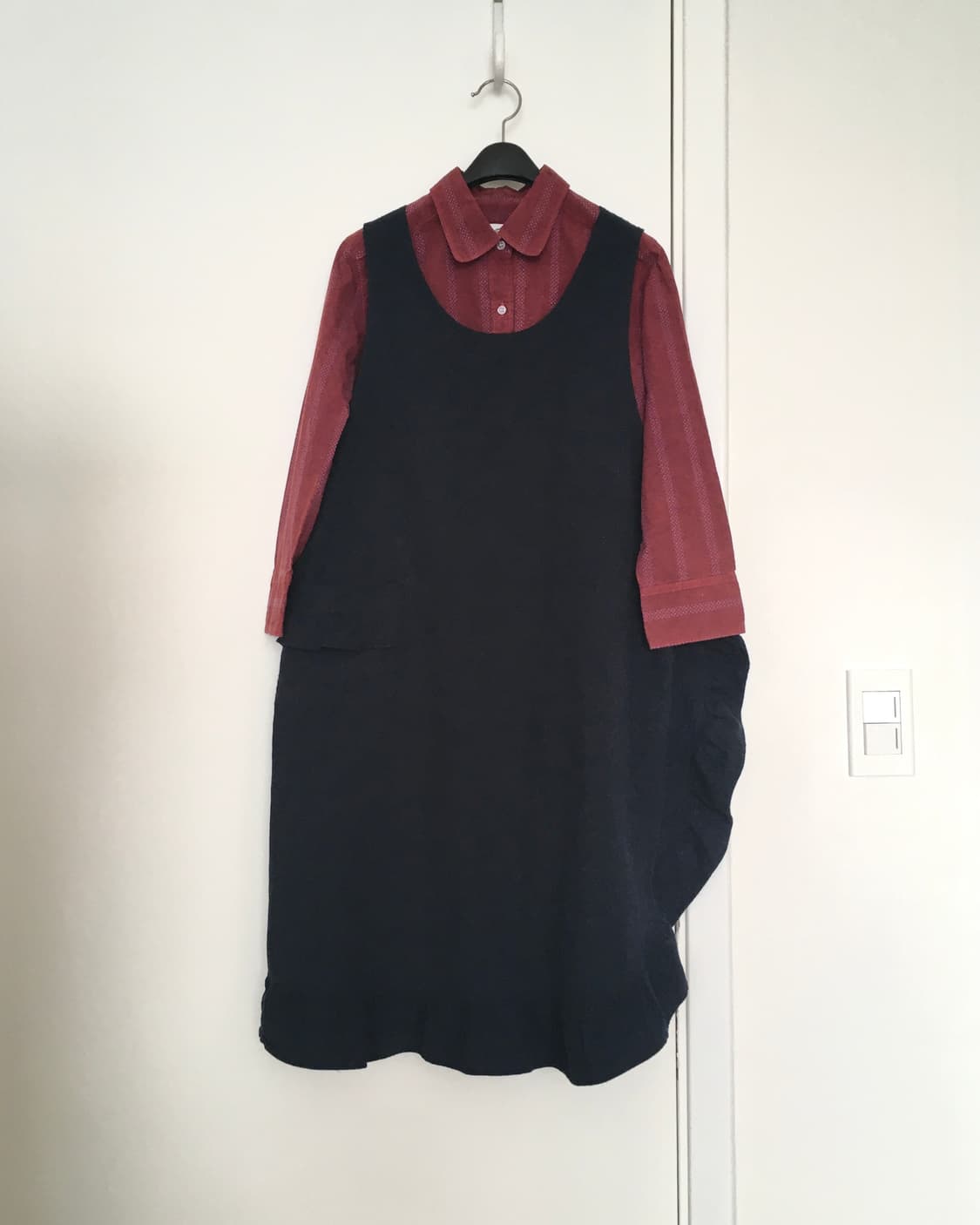 ruffle detail apron dress 상품이미지2