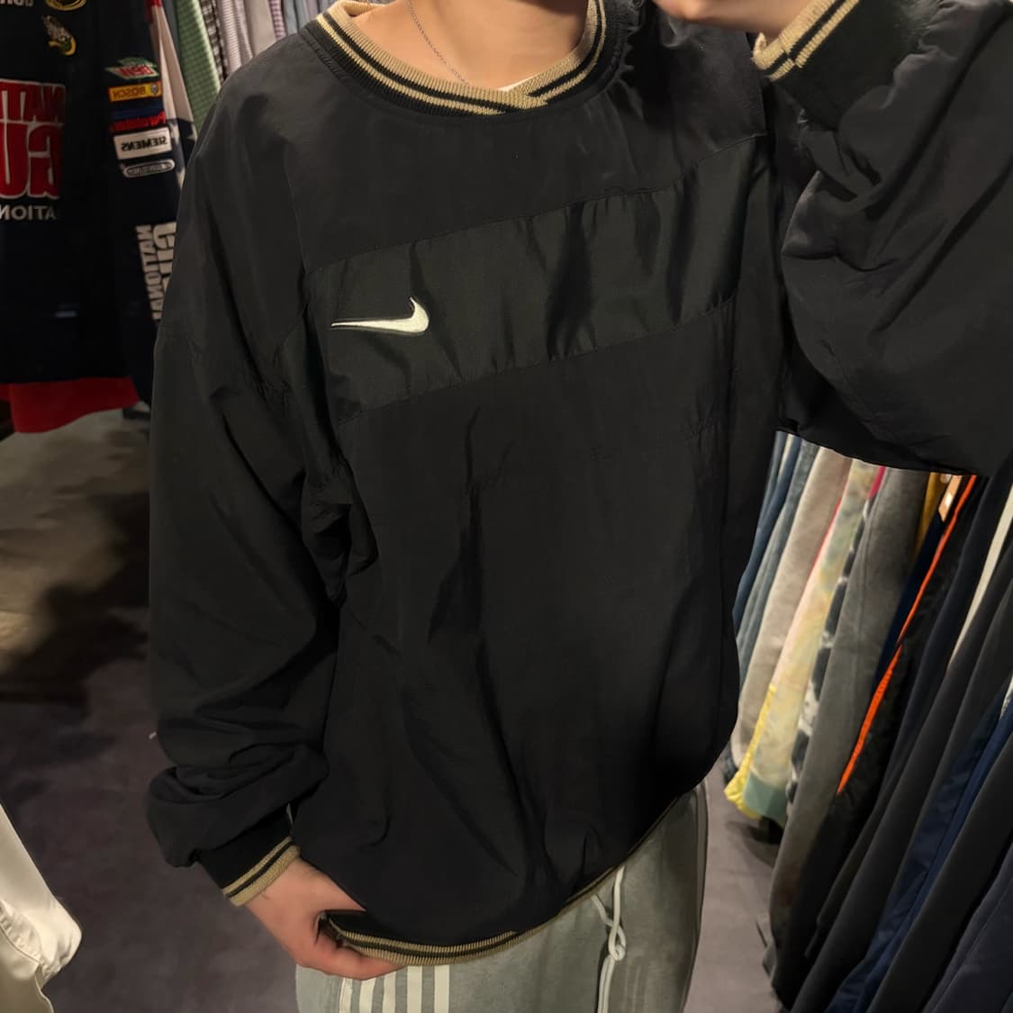 Nike 나이키 스우시 웜업 블랙 상품이미지2