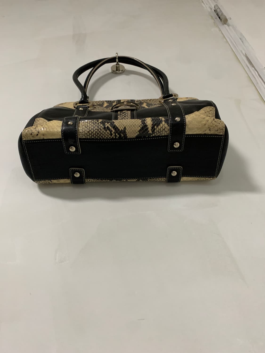 닥스 악어가죽 숄더백 상품이미지9