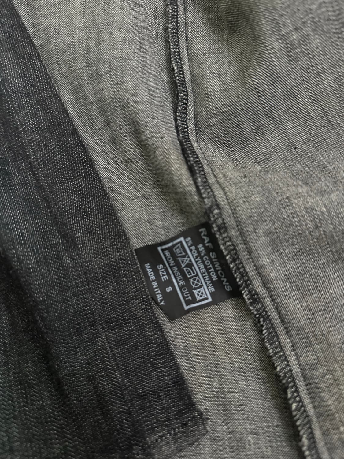 SS15 raf simons patch/shark denim shirt 상품이미지5