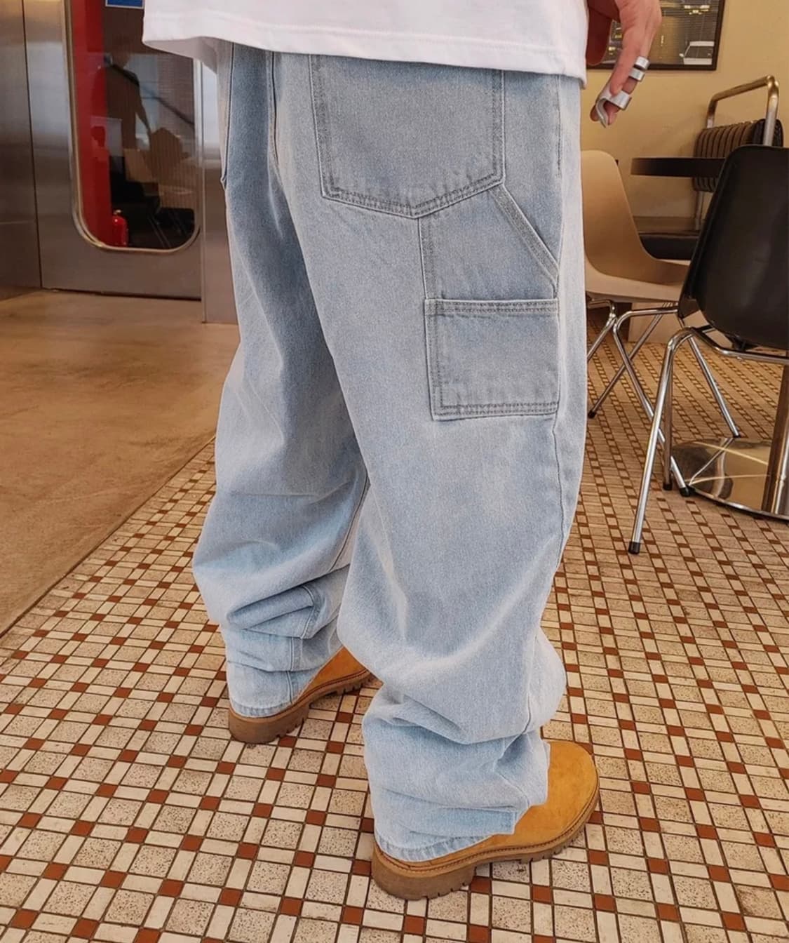 비에스래빗 카펜터 루즈핏 데님 팬츠 라이트블루 상품이미지3