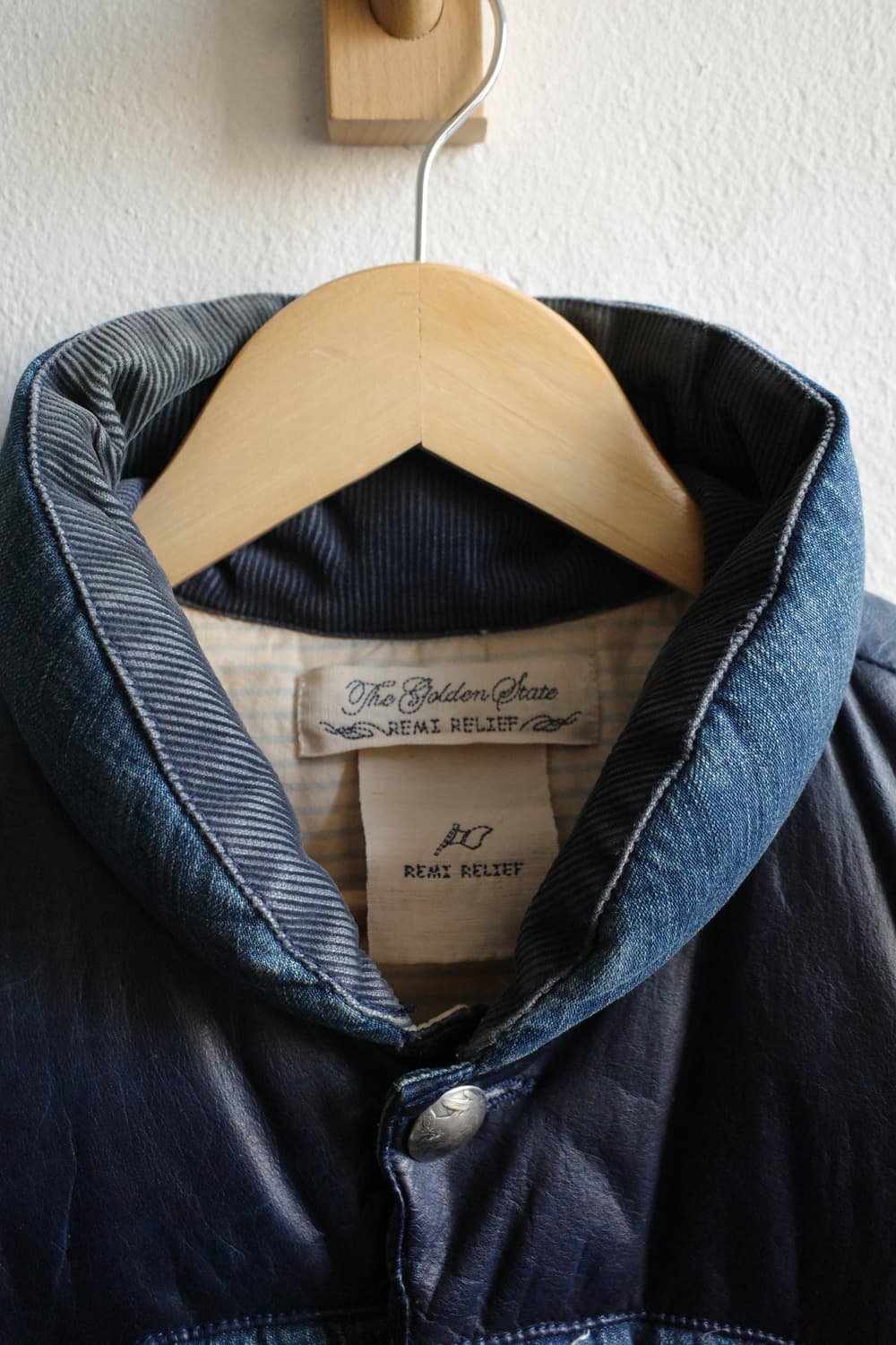 레미릴리프 x 빔즈 플러스 데님 베스트 상품이미지6